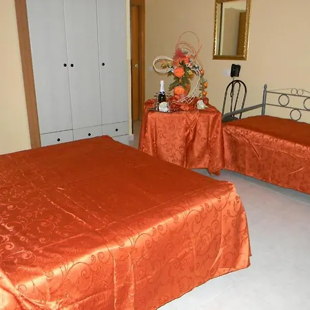 Mi.ro. Hotel 3*